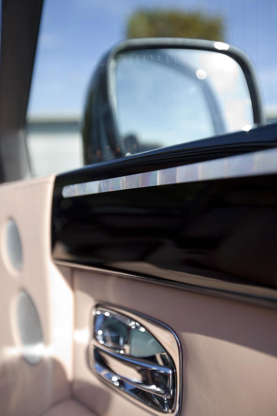  Rolls-Royce Phantom EWB 2011 года  (фото 5 из 6)